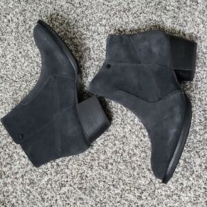 Caterpillar Navy Suede Ankle Boot